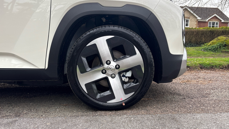 Hyundai INSTER 85kW 02 49kWh 5dr Auto Electric Hatchback